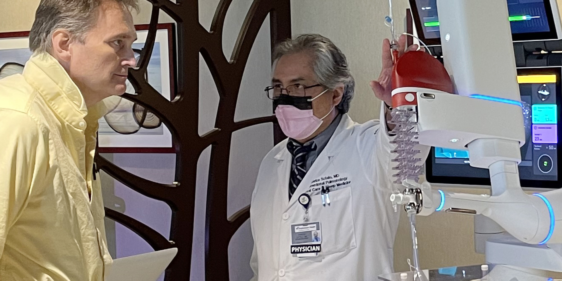Doctor, patient, ion robotic bronchoscopy | Doylestown Health