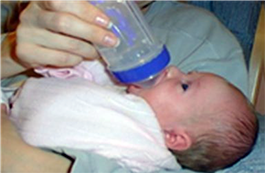 Paced Bottle Feeding Incorrect | Doylestown Health