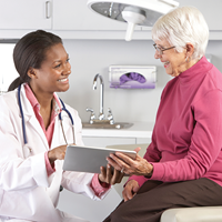 Provider discussing pain management with a patiet | Doylestown Health
